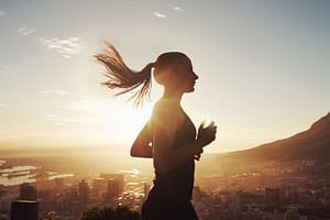 Scopri di più sull'articolo Perché correre la mattina fa bene.